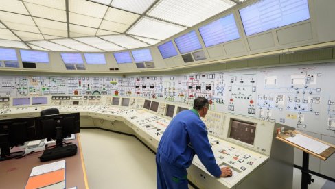 ARAKČI: Iran će braniti pravo na obogaćivanje uranijuma u razgovorima sa Evropskom trojkom