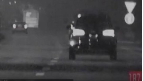 NASILNIČKA VOŽNJA KOD INĐIJE: Vozio audi 190 na sat