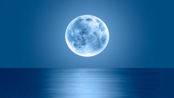 СУТРА СЕ ОЧЕКУЈЕ НАЈВЕЋИ СУПЕРМЕСЕЦ У ГОДИНИ: Ево када ће бити у зениту над Београдом