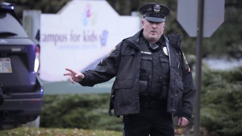 НАЈНОВИЈИ ДЕТАЉИ ПУЦЊАВЕ У ВАШИНГТОНУ: Трамп је обавештен о пуцњави, рањена двојица припадника Национаклне гарде