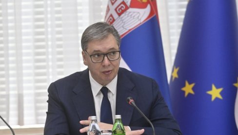 TUŽNO JE, POKAZAO JE SVOJU NEODGOVORNOST: Vučić o napadima Đilasa na mlade ljude iz SNS