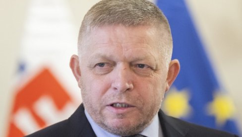 ФИЦО ТУЧЕ КАО ХАУБИЦОМ: Господин Зеленски је купио рат