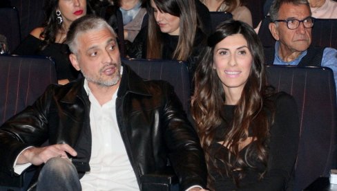 GDE JE DANAS ČEDINA BIVŠA ŽENA? Jelena uživa u Americi - sa novim dečkom