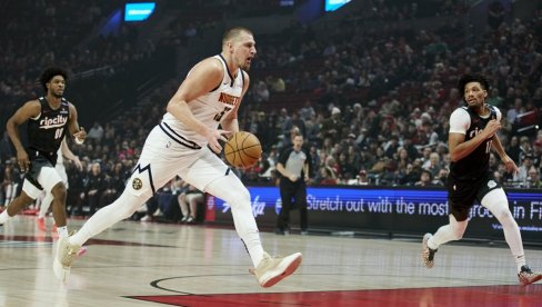 NEČUVENO! Evo šta Nikola Jokić doživeo u Denver nagetsima (VIDEO)