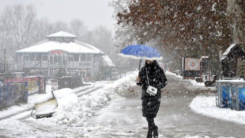 (MAPE) SNEŽNI OBLAK STIŽE IZ HRVATSKE: Evo kada će vejati u Beogradu - polarni vrtlog nam donosi veliki minus