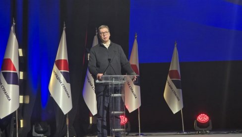 MOĆAN GOVOR VUČIĆA NA TRIBINI BUDUĆNOST, A NE PROŠLOST: Mladi ljudi, posvetite se učenju, bez znanja nećete uspeti u životu (FOTO/VIDEO)