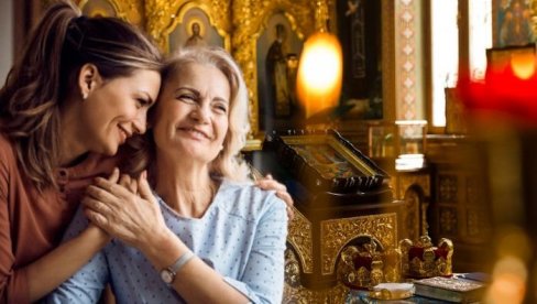 ДАНАС СУ МАТЕРИЦЕ, ЈЕДАН ОД НАЈЛЕПШИХ ПОРОДИЧНИХ ПРАЗНИКА: Ове обичаје треба испоштовати за љубав и благостање
