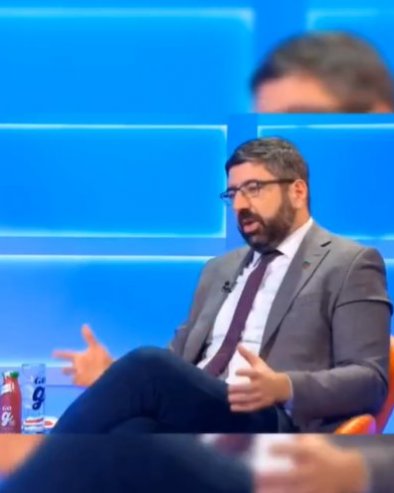 КАО КАМИОНЏИЈЕ: Ево како је Јованов сликовито дочарао изјаве Лазовића (ВИДЕО)