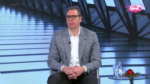 (UŽIVO) VUČIĆ U HIT TVITU: I kamen bi zaplakao kad pomisli na Saru i Valentinu - Vučić o porodici Firić i zloupotrebama tragedije