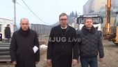 Predsednik Vučić obilazi bolnicu Tiršova 2