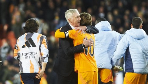OPROŠTAJ LEGENDE: Luka Modrić igra svoj poslednji meč na Santijago Bernabeu