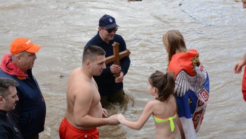 ПРИЈАВЕ ДО 10. ЈАНУАРА: И ове године традиционална Богојављенска манифестација у Краљеву