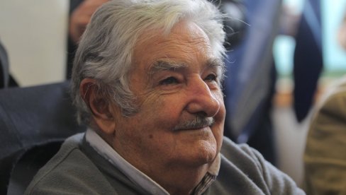 ПРЕМИНУО ХОСЕ МУХИКА: Бивши председник Ургуваја боловао од рака