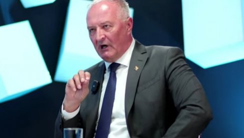 ХЕЛЕЗ ДОБИО ПО УШИМА ОД АМЕРИКАНАЦА ЗБОГ ЈЕДНОГ ПОТЕЗА: Босански министар се хитно извинио, па се и понизио