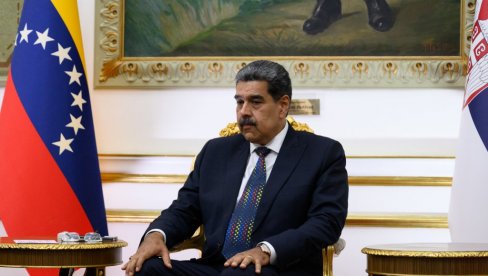 MADURO - POBEDILI SMO FAŠISTE: Vladajuća Ujedinjena socijalistička partija Venecuele osvojila skoro 83 odsto glasova na izborima MADURO - POBEDILI SMO FAŠISTE: Vladajuća Ujedinjena socijalistička partija Venecuele osvojila skoro 83 odsto glasova na izborima