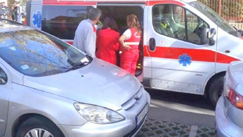 НЕСРЕЋА НА НА ВАШАРУ У ЛИПНИЦИ КОД ЛОЗНИЦЕ: Дечак пао из играонице