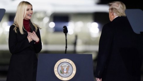 ЖЕЛИМ ДА СЕ ЗАХВАЛИМ СВОМ ОЦУ: Огласила се Иванка Трамп