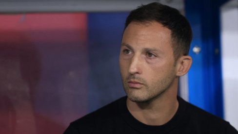 SADA I ZVANIČNO! Evo ko je zamenio Murinja na klupi Fenerbahčea