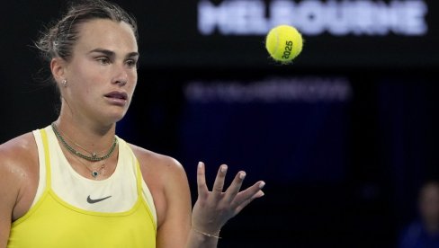 ŠTA JOJ BI? Arina Sabalenka bezobraznim potezom šokirala teniski svet (VIDEO)