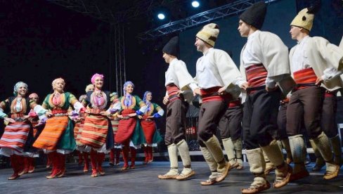 FOLKLORNA SMOTRA: U nedelju besplatni nastupi folklornih grupa