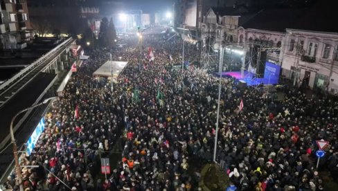 VELIČANSTVENO! Pogledajte novi snimak dronom sa velikog skupa iz Jagodine (VIDEO)