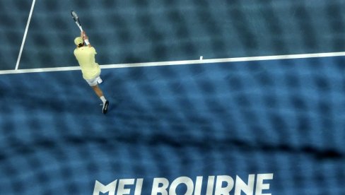 A POSLE FINALA AUSTRALIJAN OPENA: Novak Đoković se obratio Sineru i Zverevu