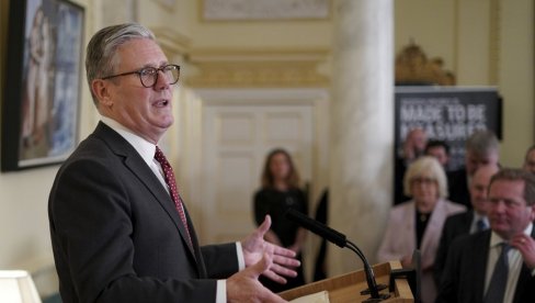 AGONIJA SE NASTAVLJA: Starmera napali besni vozači, poslali mu oko 30.000 mejlova - evo i zašto