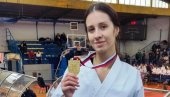 ZLATO ZA KARATISTKINJU IVU: Paraćinki medalja sa turnira u Kraljevu