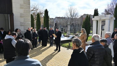 ИЗ НАЦИСТИЧКИХ ЛОГОРА ВРАТИЛО СЕ САМО 300 ЉУДИ: На Јеврејском гробљу у Новом Саду обележен Дан сећања на жртве холокауста