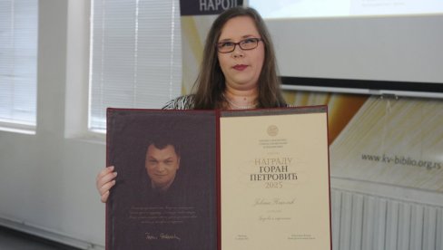 JOVANA NIKOLIĆ PRVI LAUREAT: U kraljevačkoj biblioteci uručena književna nagrada „Goran Petrović“