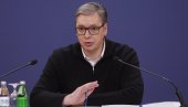 DUBOKO ME JE POTRESLO Predsednik Vučić oglasio se povodom pada aviona u Vašingtonu (FOTO)