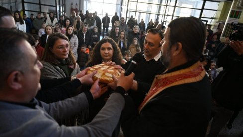 ŽIVIMO ZAVET SVETOG SAVE: Novosti u Štrpcu i Gotovuši na obeležavanju dana posvećenog prvom srpskom arhiepiskopu (FOTO/VIDEO)