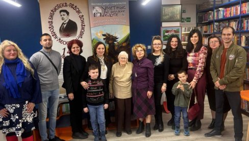 PRIZNANJA ZA „ZMAJEVE ČITANJA“: Narodna biblioteka „Radoje Domanović“ u Leskovcu nagradila najvernije članove (FOTO)