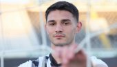ТСЦ СЕ ПОЈАЧАО: Екипа из Бачке Тополе довела бившег играча Партизана ТСЦ СЕ ПОЈАЧАО: Екипа из Бачке Тополе довела бившег играча Партизана