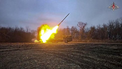 RAT U UKRAJINI Noćni udari po VSU -  Gore aedromi i fabrike; Hladan tuš za Zelenskog - Ukrajina nikada neće ući u NATO (VIDEO/MAPA)