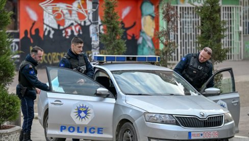 NASTAVLJA SE KURTIJEV TEROR NAD SRBIMA: Policija lažne države upala u postrojenje Regionalnog vodovoda u Zubinom Potoku NASTAVLJA SE KURTIJEV TEROR NAD SRBIMA: Policija lažne države upala u postrojenje Regionalnog vodovoda u Zubinom Potoku