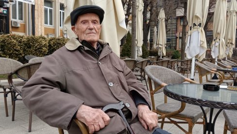 VIDIMO SE ZA DAN POBEDE U MOSKVI: Stogodišnji veteran Milorad Rakić spreman za put u Rusiju (FOTO)