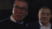 FEŠTA U BANJALUCI: Vučić zahvalan Dodiku na gostoprimstvu - Sve je divno, ali pita je pita (VIDEO)