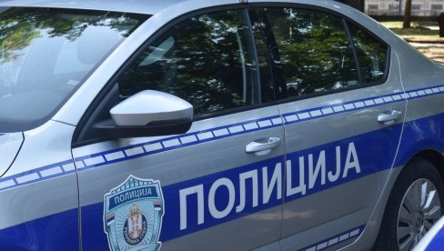 POLICIJA U KIKINDI SNIMA OKUPLJANJA GRAĐANA: Uključeni foto- aparati i kamere