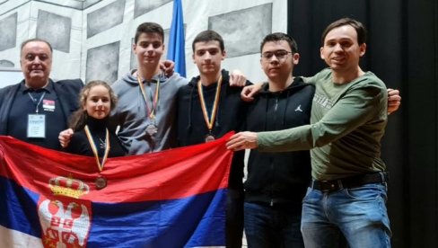 USPEH MLADIH MATEMATIČARA: Tri medalje na masteru iz matematike u Rumuniji