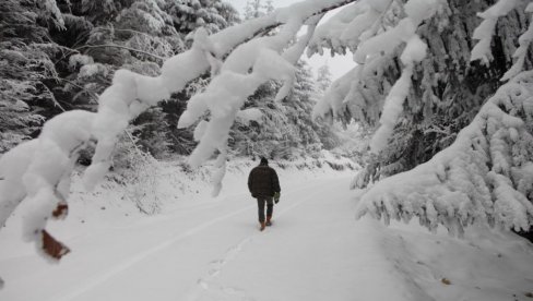 BIĆE NOĆAS SNEGA, NA JEDNOJ PLANINI ČAK 36 CM: Evo kada  možemo očekujemo otopljenje