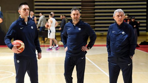 TREBA NAM TIŠINA: Svetislav Pešić otkrio kada će saopštiti konačan spisak za Evrobasket TREBA NAM TIŠINA: Svetislav Pešić otkrio kada će saopštiti konačan spisak za Evrobasket