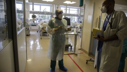 REKONSTRUSAN JEZIK JEDNE ŽENE SA TKIVOM NJENE RUKE: Dijagnostifikovan je tumor na jeziku i odlučila je da se podvrgne veoma složenoj operaci