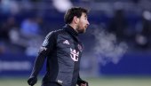 СРБИН СРУШИО СНОВЕ ЛИОНЕЛУ МЕСИЈУ: Аргентинац остао кратких рукава и то због Рајка...