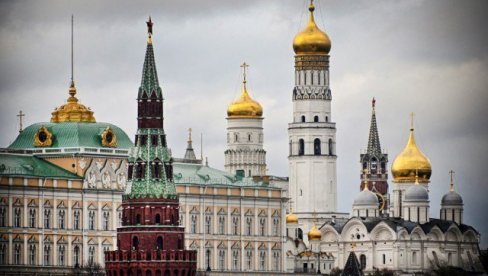 АЕРОДРОМИ У МОСКВИ НЕ ФУНКЦИОНИШУ, УКРАЈИНЦИ ИЗВЕЛИ НАПАД ДРОНОВИМА: Светски лидери не могу да слете