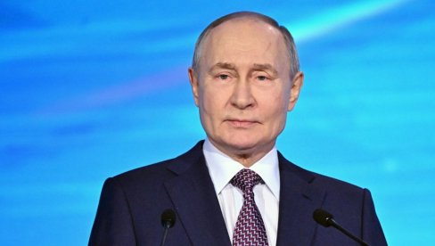 ЊУЈОРК ТАЈМС: Путин постигао дипломатску победу у разговору са Трампом