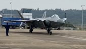 НЕМА СКРИВАЊА АМЕРИЧКЕ АВИОНЕ Кина открила “убицу Ф-35”: Прва хиперсоничну ракету ваздух–ваздух домета од 1.000 км (ВИДЕО)