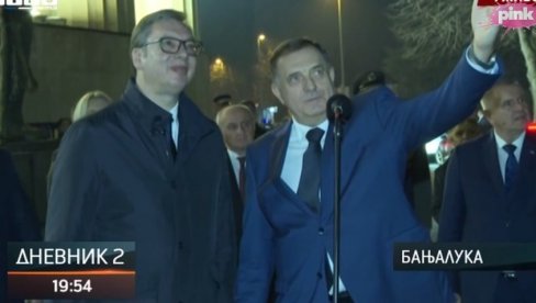 VUČIĆ I DODIK SE OBRATILI NARODU PRE SASTANKA: Napadnuta ja Republika Srpska!