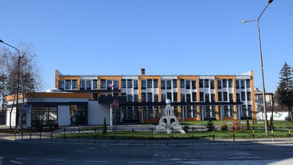 НОВО ИЗДАЊЕ ШКОЛСКОГ МАГАЗИНА: Априлско издање НОВО ИЗДАЊЕ ШКОЛСКОГ МАГАЗИНА: Априлско издање