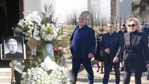 BRENA I BOBA NE MOGU DA SAKRIJU TUGU: Poslednje zbogom kumu Saši Popoviću (FOTO)